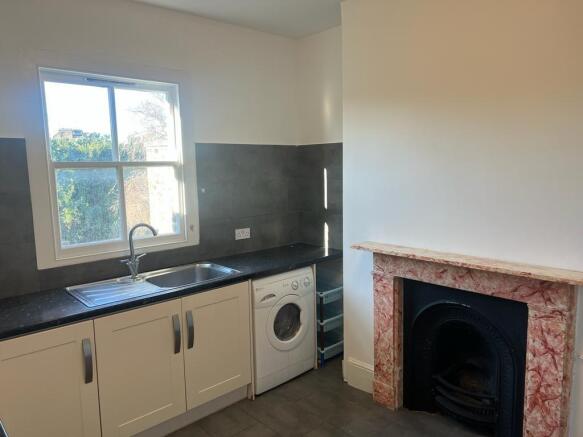 kitchen pic.jpg
