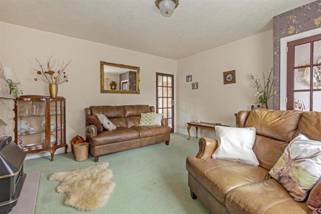 Reception Room-3.jpg