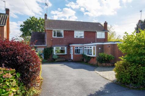 Elmdene Close, Hatton Station, Warwick
