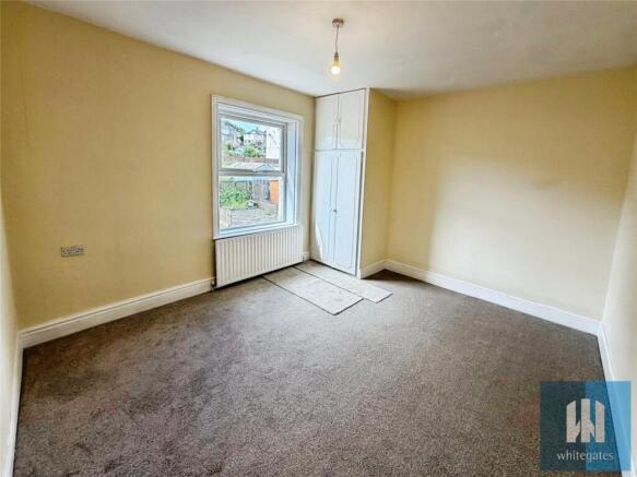 3 bed Terraced for sale Image 10