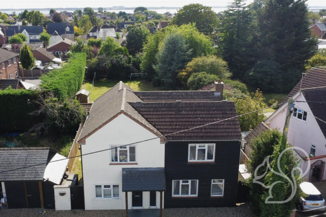 Firs Road, West Mersea, CO5 photo 3