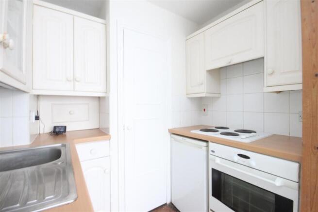 Kitchen.JPG