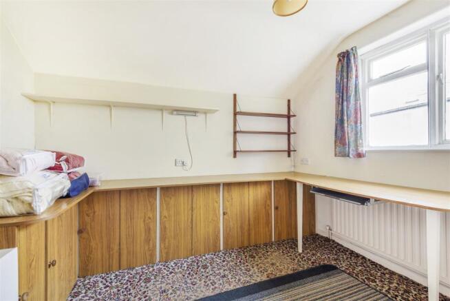 Bedroom 3.jpg