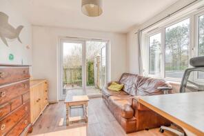 2, Sunningdale Drive, Hubberston, Milford Haven SA73 3SA