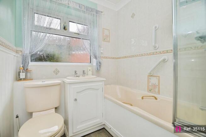 2 bed Semi-Detached Bungalow for sale Image 10