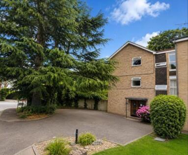 Cedar Court, Windsor