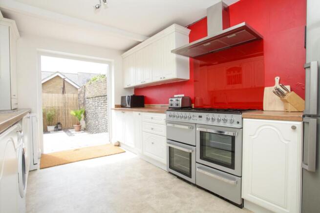 6 Cecilia Road-102.j