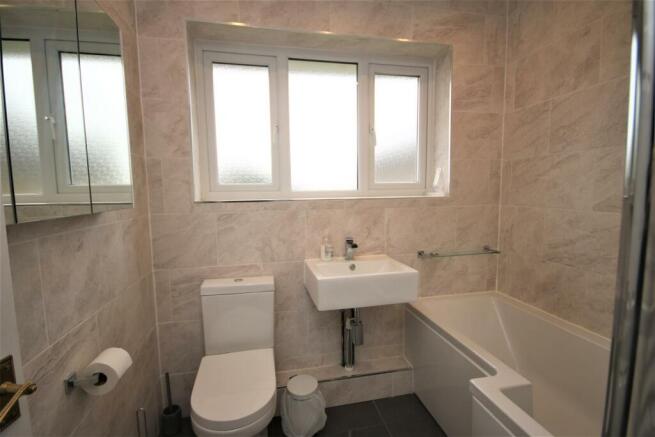 BATHROOM: