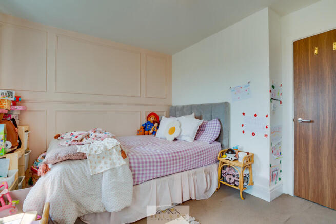 3 bed Semi-Detached for sale Image 5