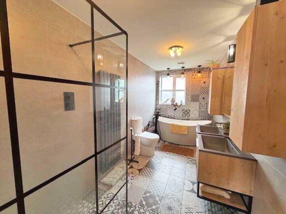 Ensuite 