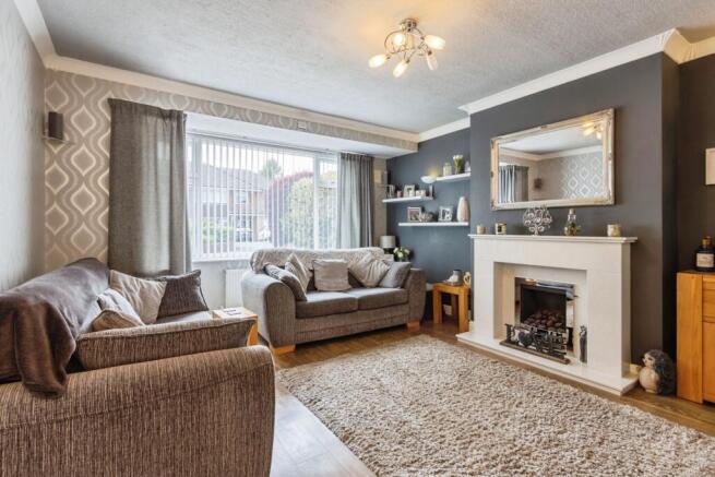 4 bed Semi-Detached for sale Image 6