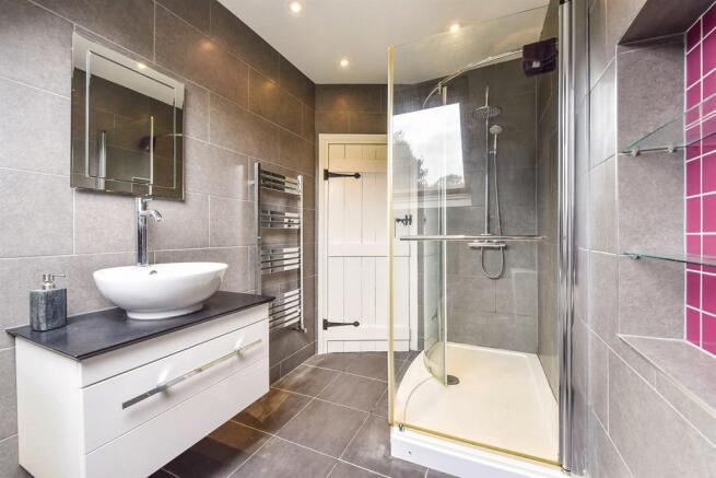 Family shower room