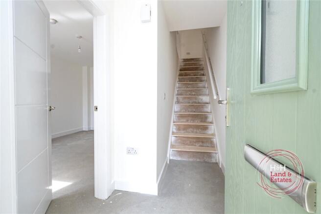 8 Swift Close
