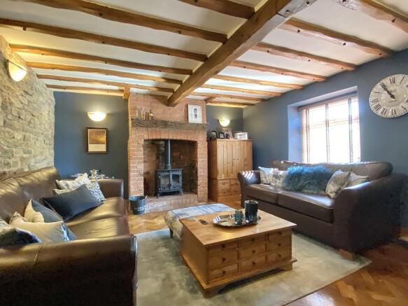 Lounge 2