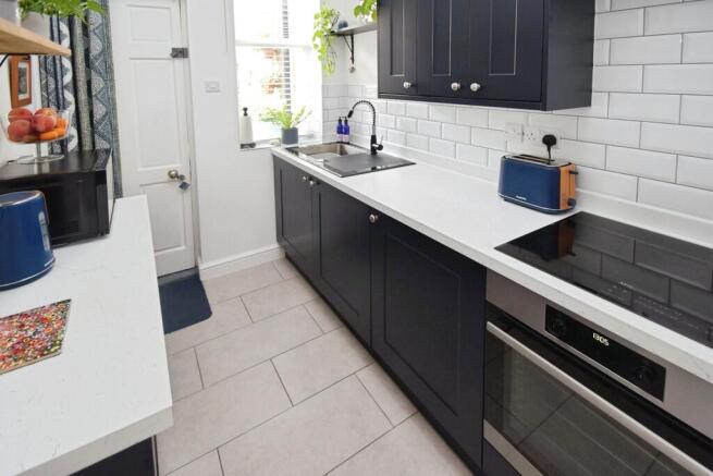 2 bed End of Terrace for sale Image 4
