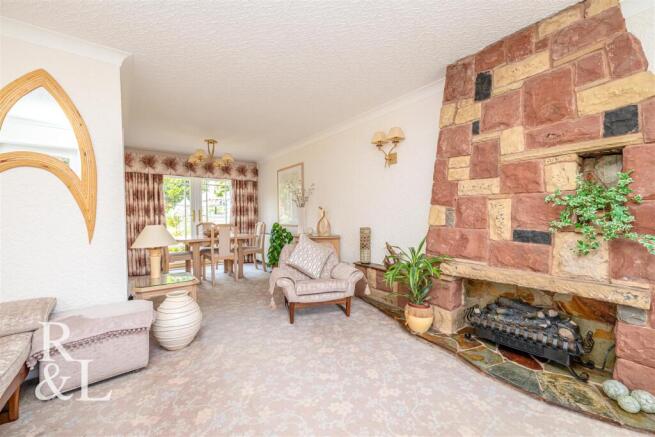 Rylands Drive, Penn, Wolverhampton photo 4