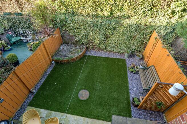 Photo 11