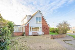 71, Winifred Way, Great Yarmouth NR30 5PE