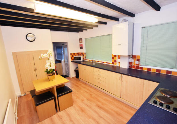 1547056258_12_VC_Kitchen