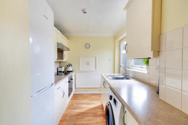 Kitchen 3.jpg