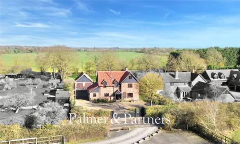 California Lane, Hintlesham, Suffolk, IP8