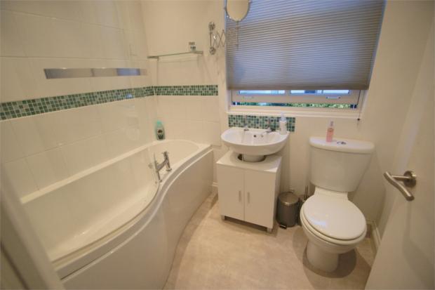 1 westcliff bathroom