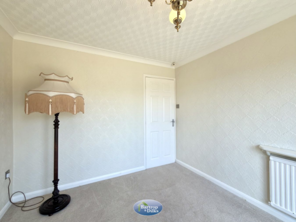 3 bed Detached Bungalow for sale Image 11