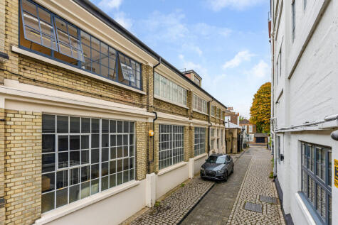 Church Street, London, W4