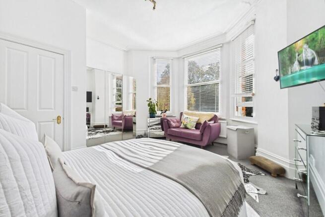 e5d392ba-CAM01085...