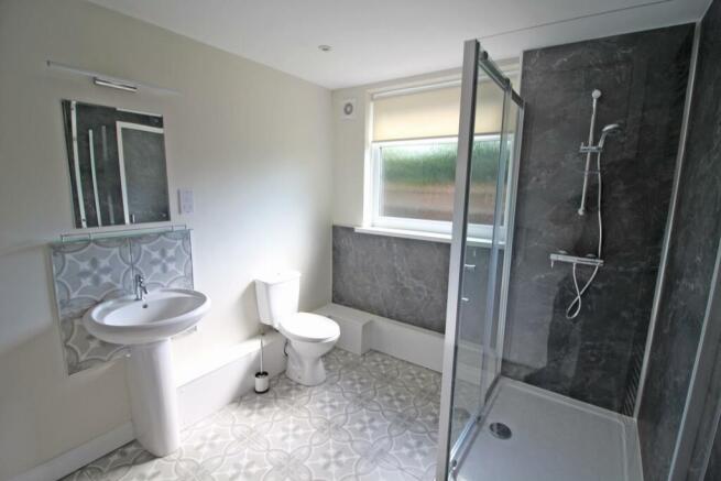 Bathroom.JPG