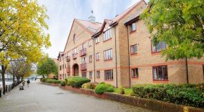 20, John Cabot Court, Cumberland Close, Hotwells, Bristol BS1 6XD
