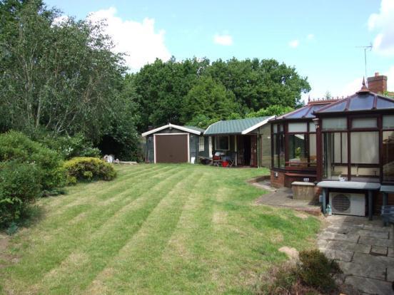 Garden /Outbuildings