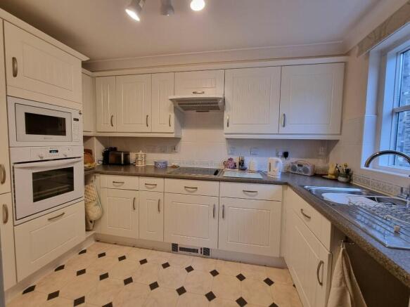 Flat 17