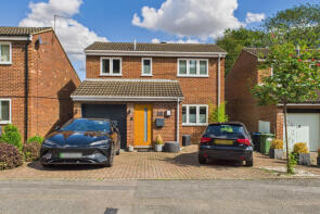 58, Cardy Road, Hemel Hempstead HP1 1SQ