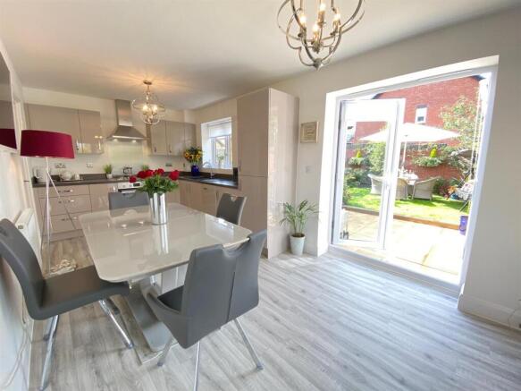 Kitchen Dining Room.jpg