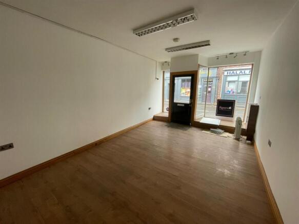 18 New Street - Sales Area