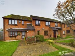 Flat 10, Mill Court, Quainton Road, Waddesdon HP18 0LP