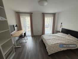 9, 3 13 Cantwell House, Shipbuilding Way, East Ham, London E13 9GL