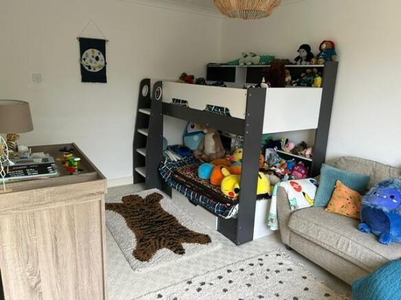 KIDS BEDROOM.jpg
