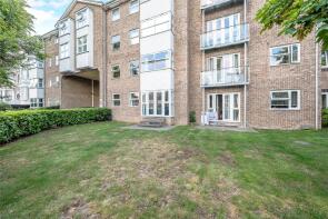 19, Ash Tree Close, Surbiton KT6 5BQ