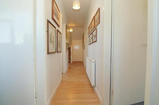 4 bed Bungalow for sale Image 12