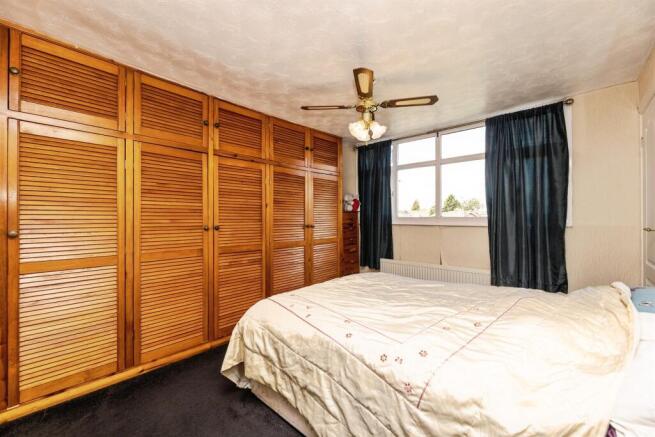 3 bed Semi-Detached for sale Image 11