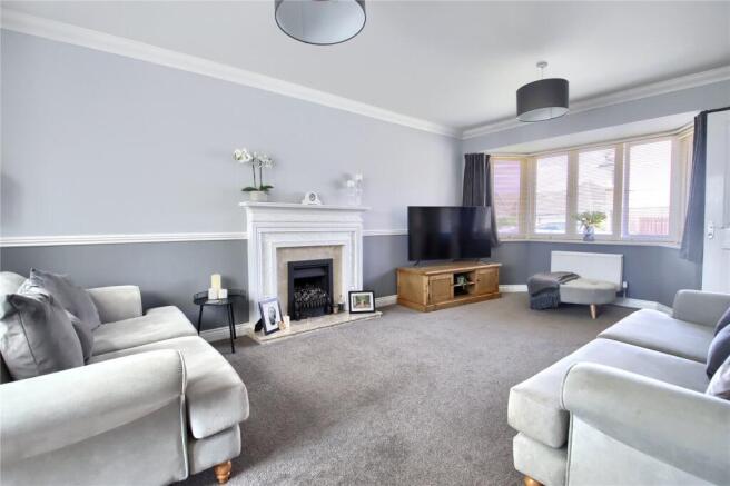 4 bed Detached for sale Image 12