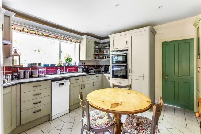 KItchen 1.jpg