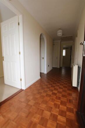 Hallway.jpg