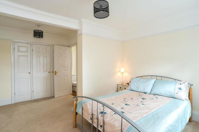 8235505-interior21-8