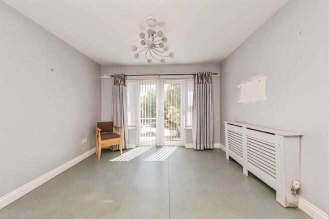 3 bed Semi-Detached for sale Image 5