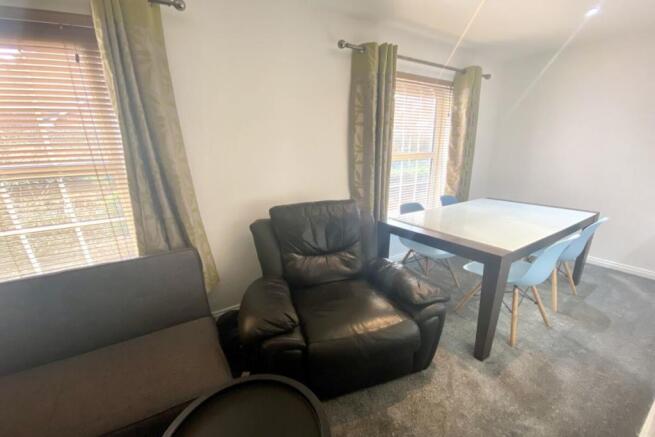 Open Plan Living Room / Kitchen