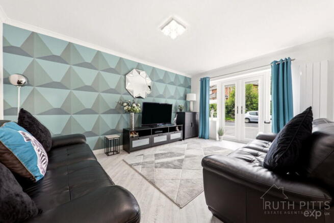 2 bed Detached Bungalow for sale Image 11