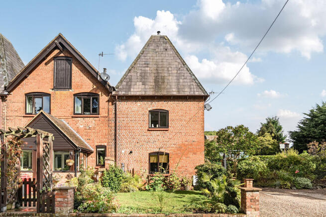 1346851-15-68b964...